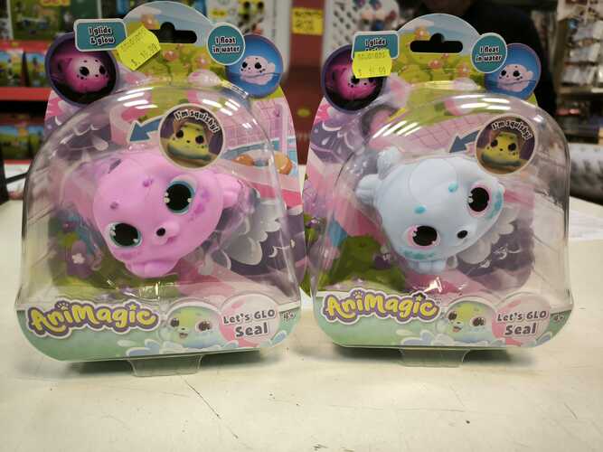 932950.006 ANIMAGIC AXOLOTL SEAL SINGOLO, 2 VARIANTI