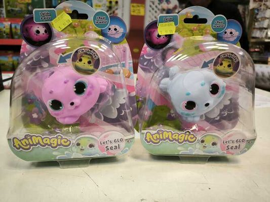 932950.006 ANIMAGIC AXOLOTL SEAL SINGOLO, 2 VARIANTI