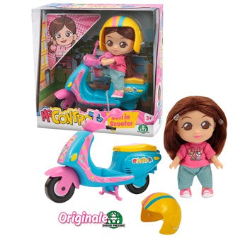 MEC29000 ME CONTRO TE MINI DOLL 12CM SOFI IN SCOOTER