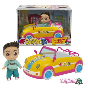 MEC30000 ME CONTRO TE MINI DOLL 12CM LUI IN AUTO CABRIO