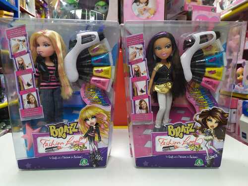 * NCR02503 BAMBOLA BRATZ FASHION LOOK E STYLE SINGOLA AST.